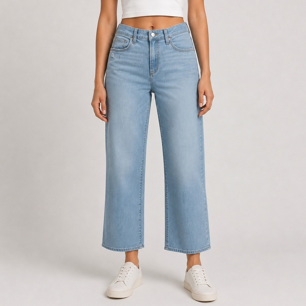 Joe's Jeans High Rise Crop Boot Sophia 28 Light‎ Blue Distressed Casual